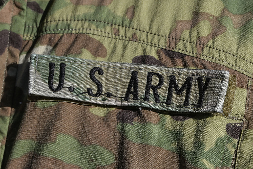 Prajurit Angkatan Darat AS Melatih Dengan Platform Counter-UAS MEROPS Di Polandia