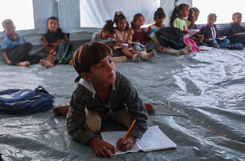 TOPSHOT-PALÄSTINEN-ISRAEL-KONFLIKT-BILDUNG-KINDER